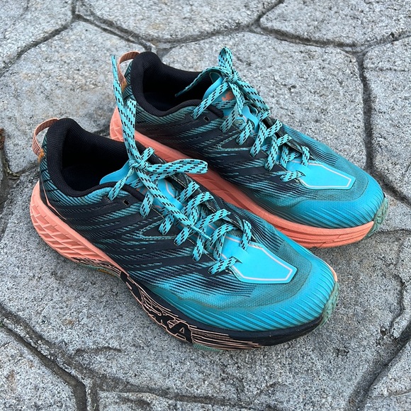 Hoka One One Shoes - HOKA One One Speedgoat 4 trail running shoes size 8.5